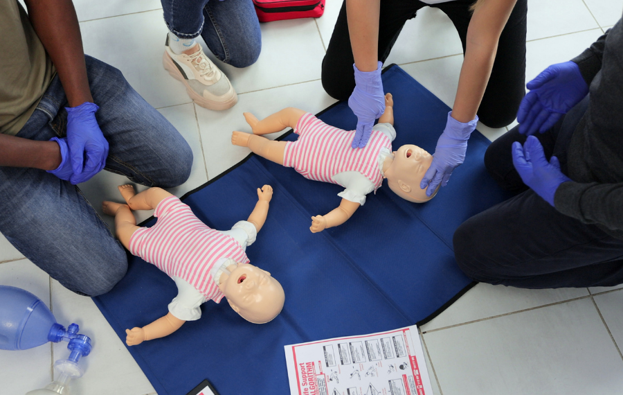 Level 3 Emergency First Aid at Work Course in Oxford